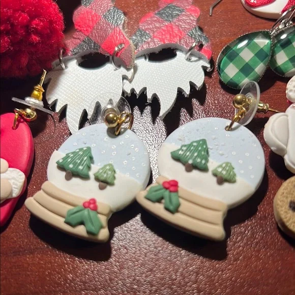 Christmas Earring Lot - Dangles Handmade Clay Light Weight and Fun - Picture 6 of 8